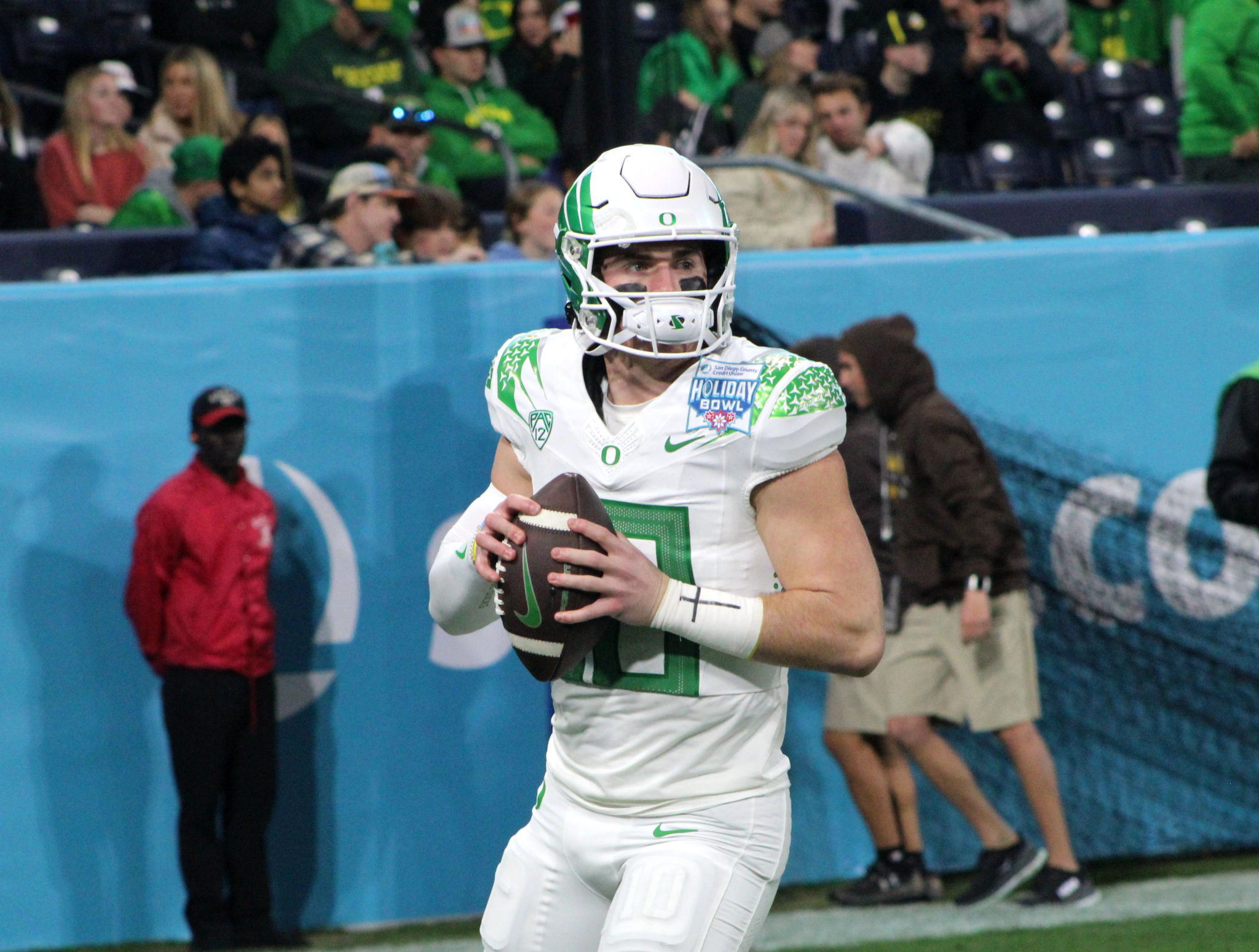 Bo Nix Approaching End Of Long Journey With Final Season At Oregon