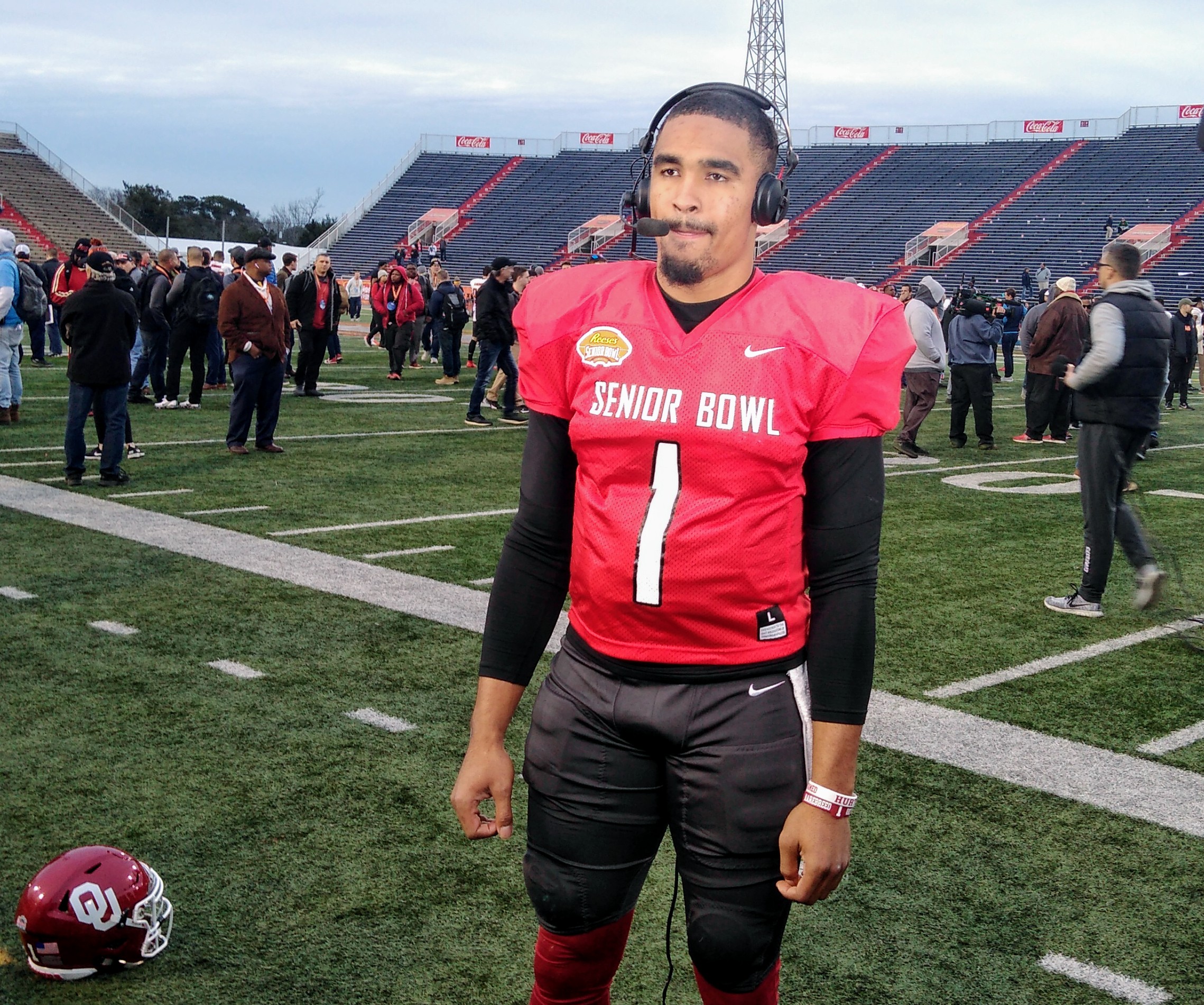 Jalen Hurts has 'the best of both worlds' with Alabama/Oklahoma