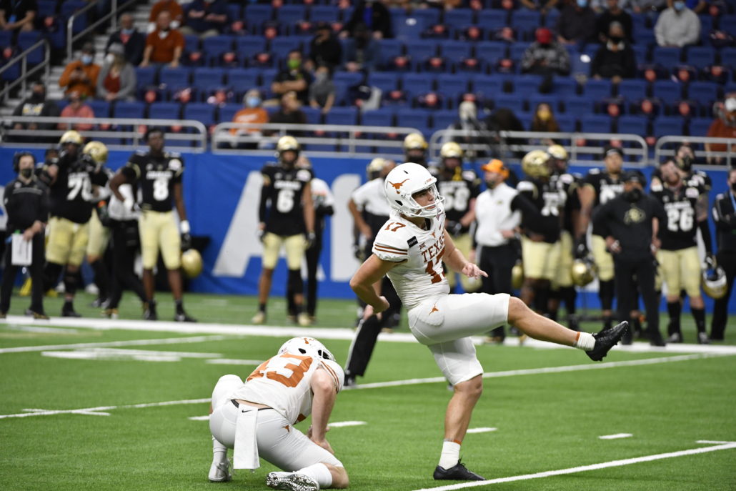 College Football's 15 best kickers of 2021