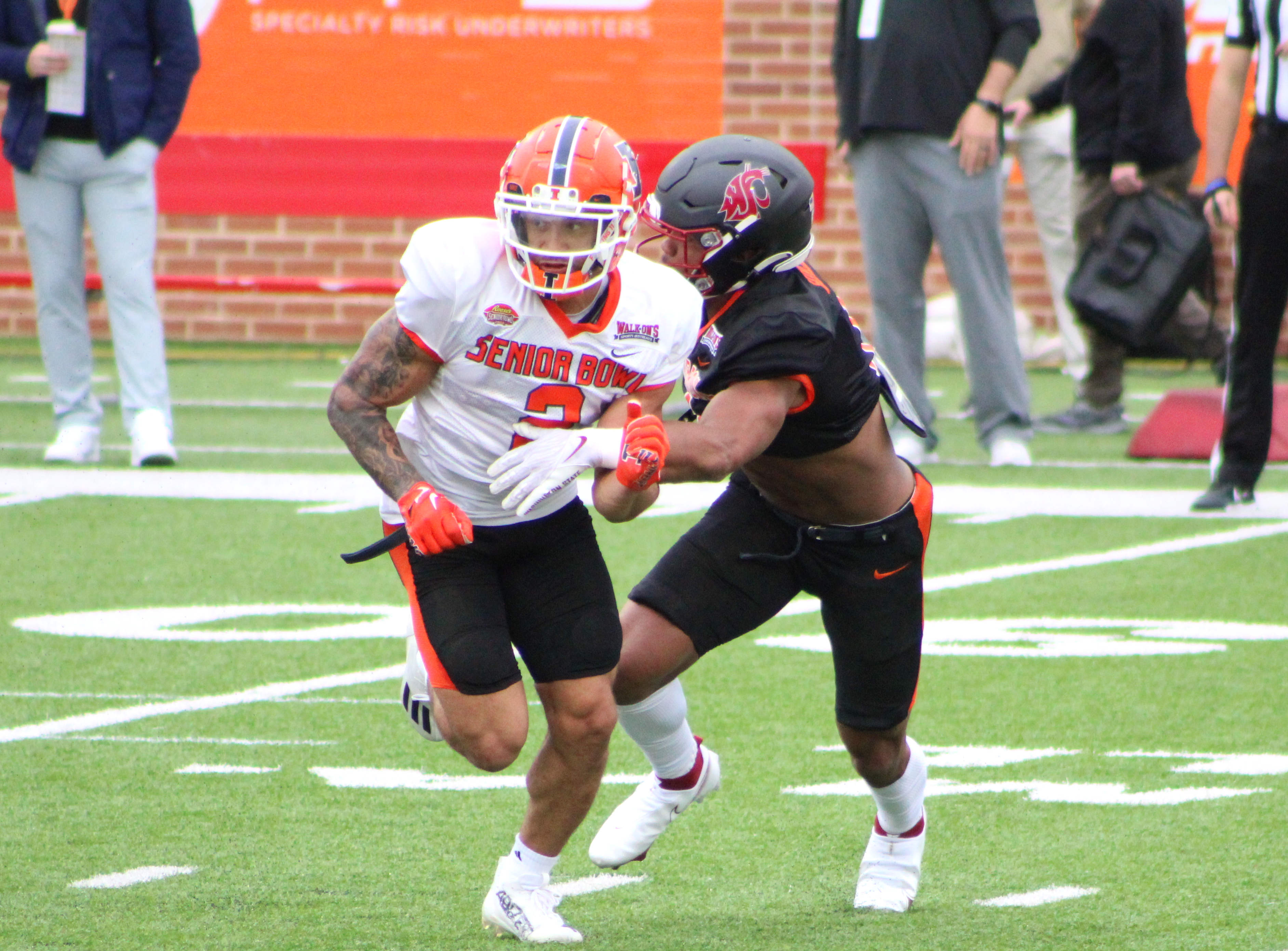 Daiyan Henley making family proud after stellar outing in Senior Bowl -  Stay Alive In Power 5