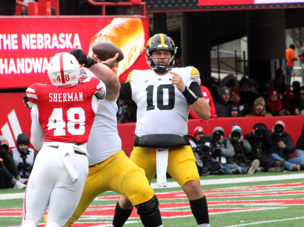 Deacon Hill resilient in Iowa's narrow road victory over Nebraska ...