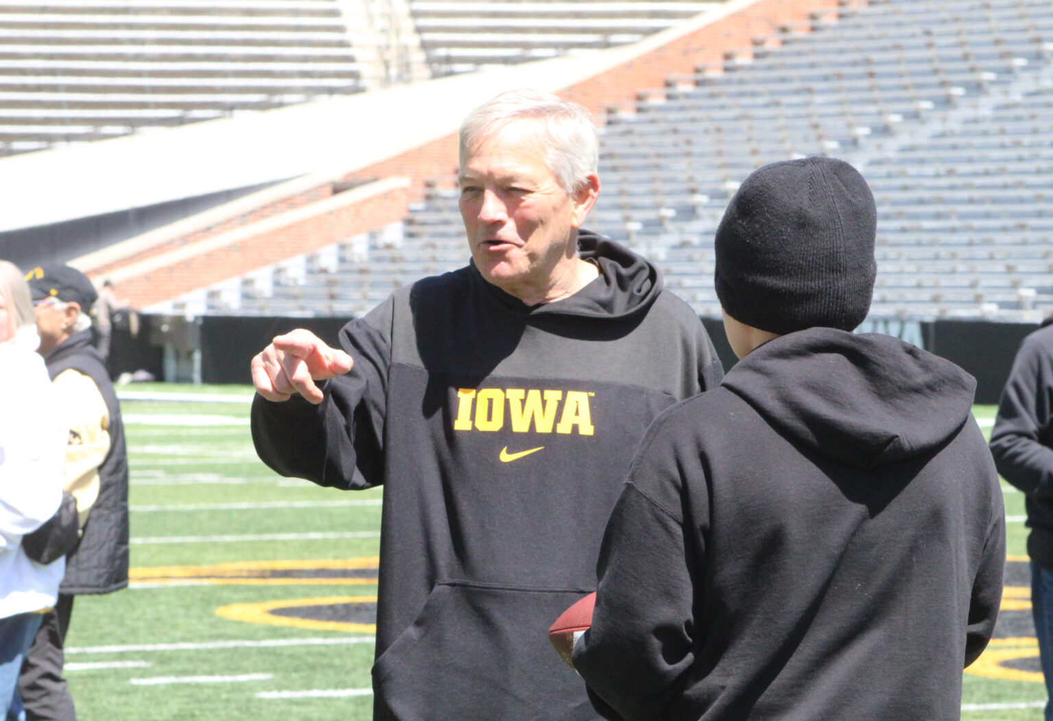 Kirk Ferentz turning it up a notch midway through Iowa's fall camp ...